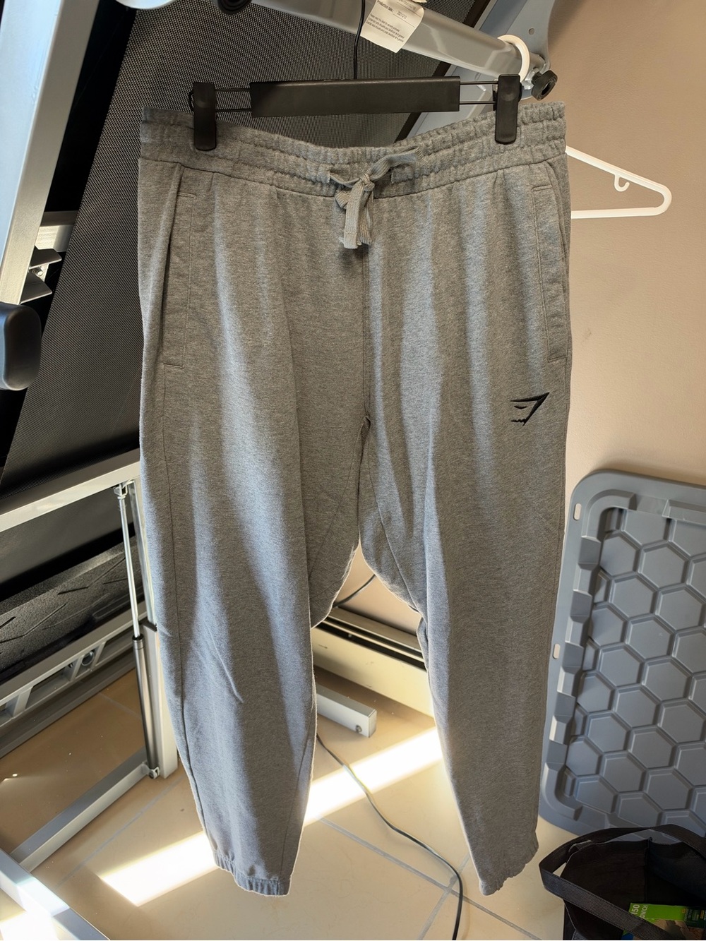 Gymshark Fleece Jogger Pants - Gray Large